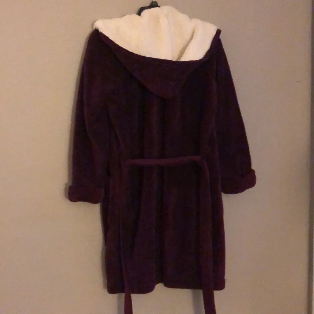 Fleece Robe - Picture 5 of 5